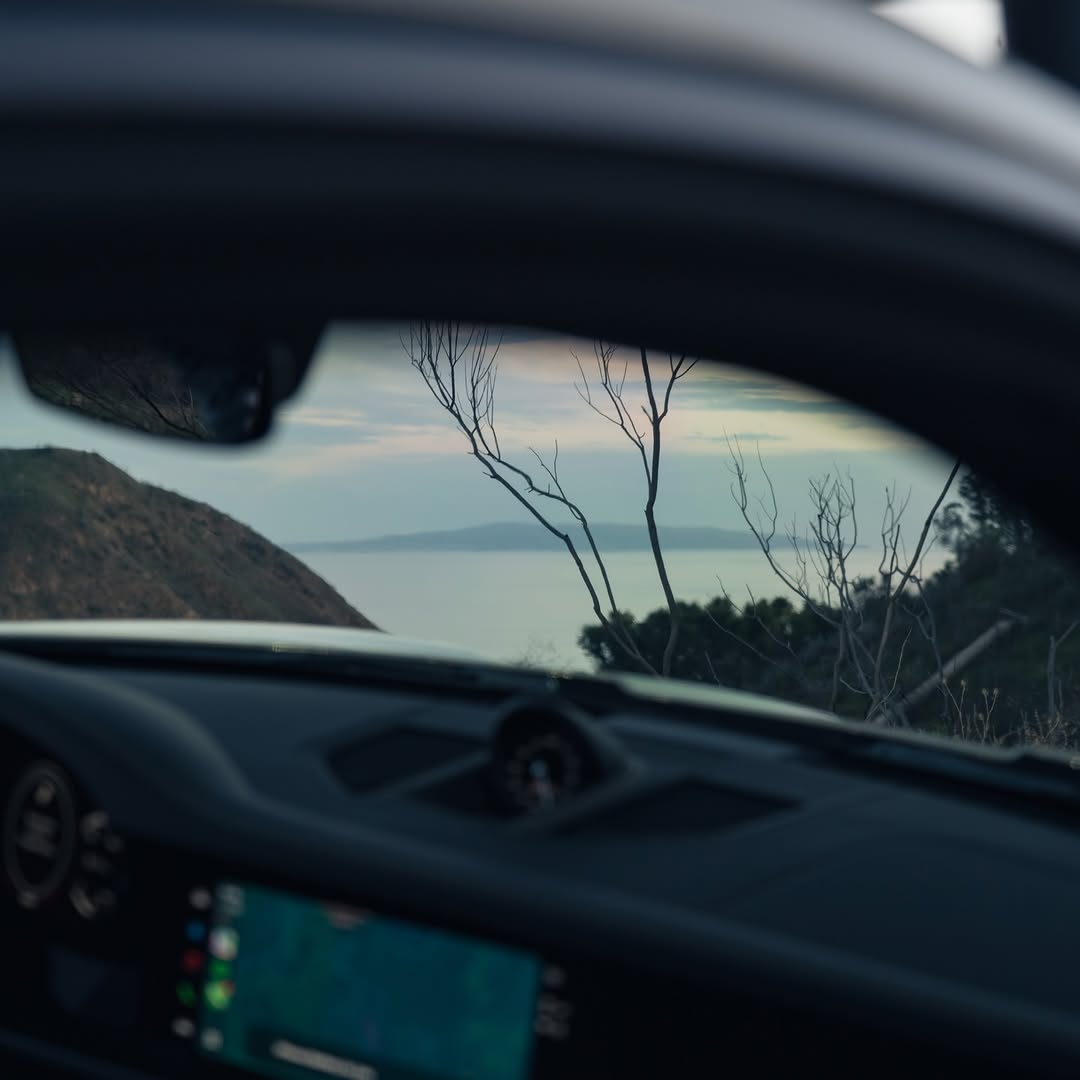 2024 Porsche 911 Dakar